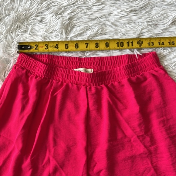 Cotton bleu Women’s morning breeze breathable shorts in fuchsia in large - Picture 9 of 11